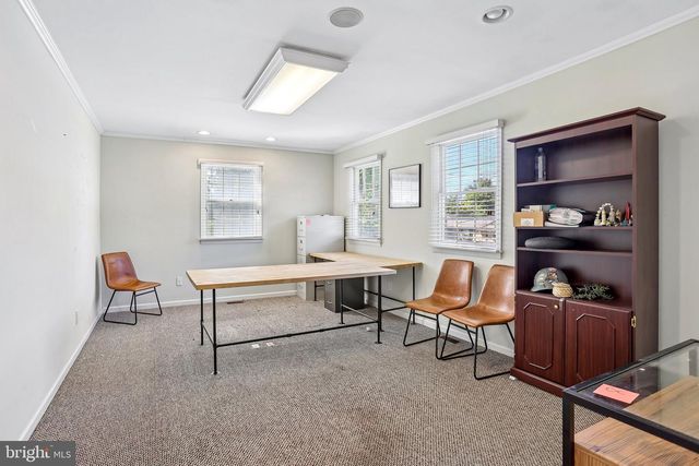 841 CAMDEN AVE, Blackwood, NJ 08012