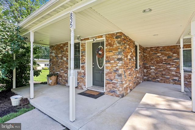 841 CAMDEN AVE, Blackwood, NJ 08012
