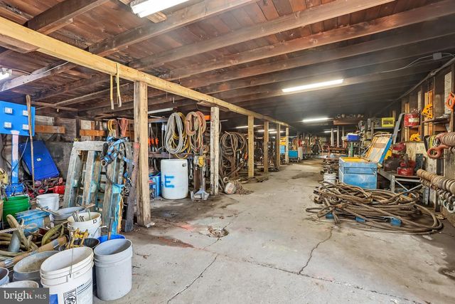 841 CAMDEN AVE, Blackwood, NJ 08012