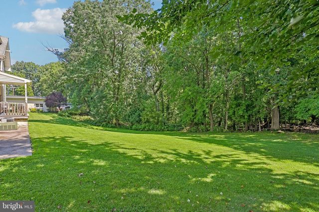 841 CAMDEN AVE, Blackwood, NJ 08012