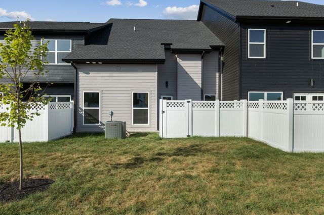 1915 Gracie Bug Loop, Murfreesboro, TN 37128