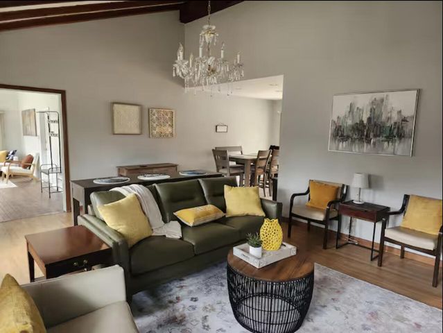 223 W Mequon ROAD, Mequon, WI 53092