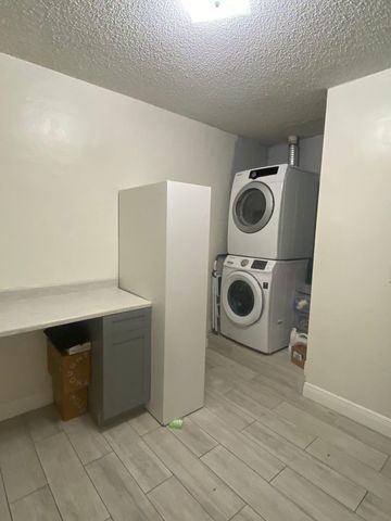 10473 NW 3RD Street, Pembroke Pines, FL 33026