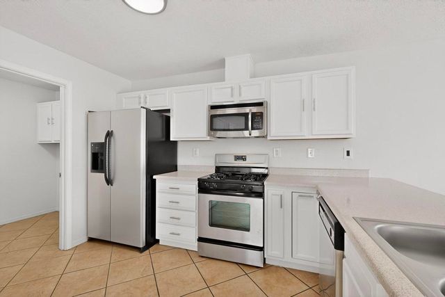 1519 Larkin Lane SW, Albuquerque, NM 87105