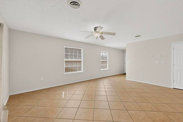 1519 Larkin Lane SW, Albuquerque, NM 87105