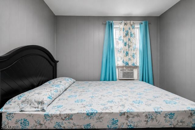 89 Burgess Pl, Passaic City, NJ 07055