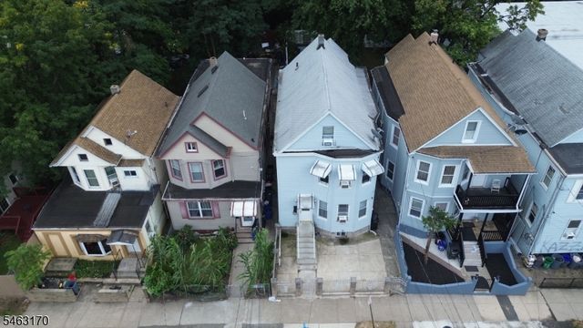 89 Burgess Pl, Passaic City, NJ 07055