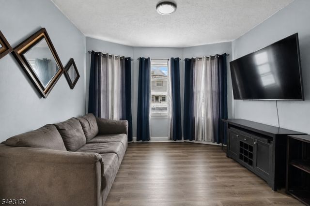89 Burgess Pl, Passaic City, NJ 07055