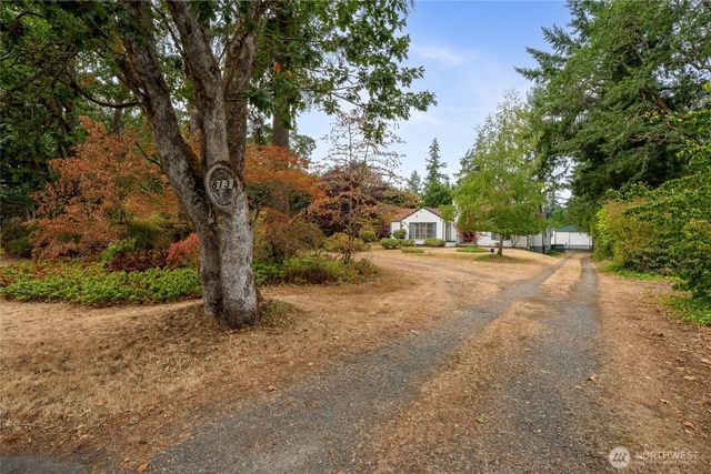 8131 Veterans Drive SW, Lakewood, WA 98498