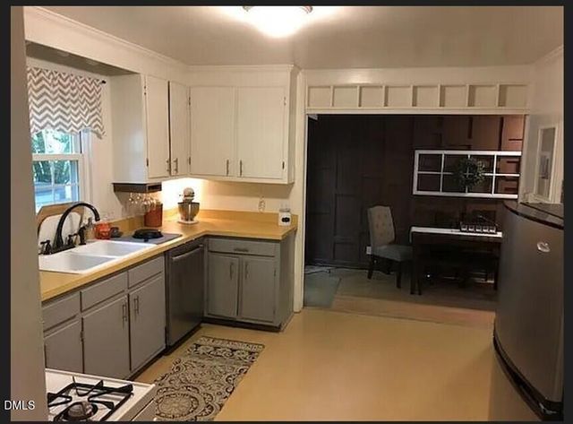 326 Willow Street, Cary, NC 27511