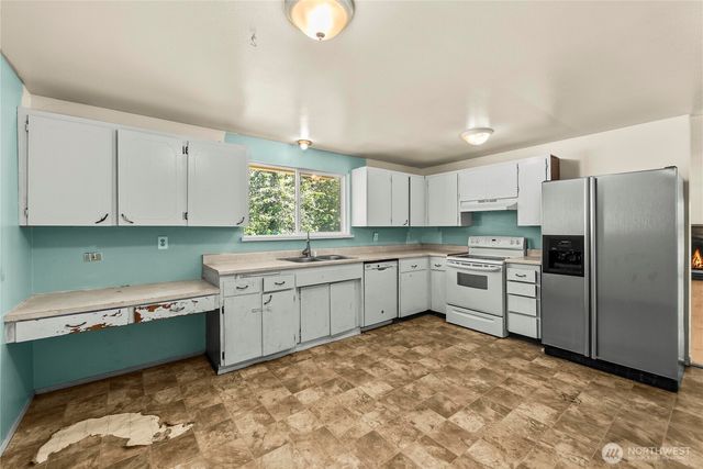 2115 -2117 Sullivan Drive NW, Gig Harbor, WA 98335