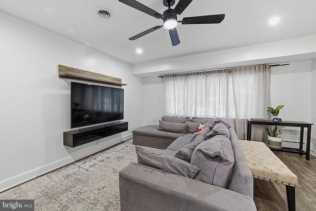 147 MOTT AVE, Burlington, NJ 08016