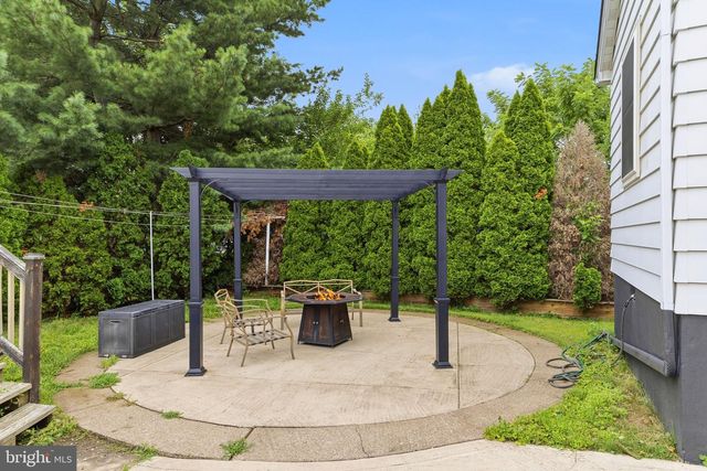 147 MOTT AVE, Burlington, NJ 08016
