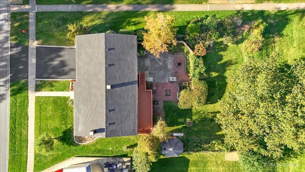 6300 Winston Drive, Woodridge, IL 60517 — photo 2