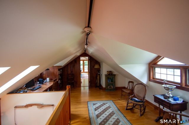 4 Chimney Point Road, New Milford, CT 06776