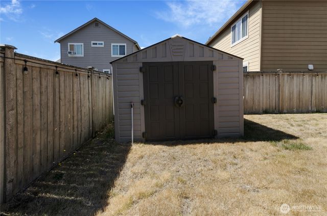 5715 Vermont Avenue SE, Lacey, WA 98513