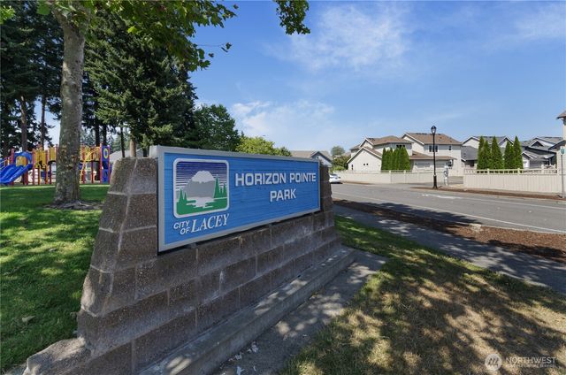 5715 Vermont Avenue SE, Lacey, WA 98513