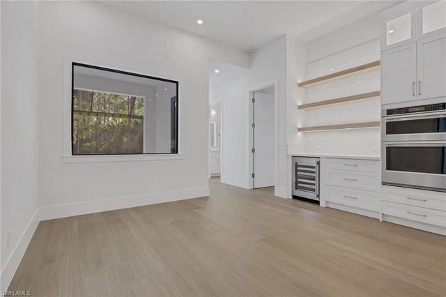 1618 19th ST SW, Naples, FL 34117