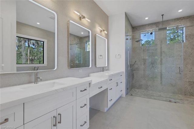 1618 19th ST SW, Naples, FL 34117