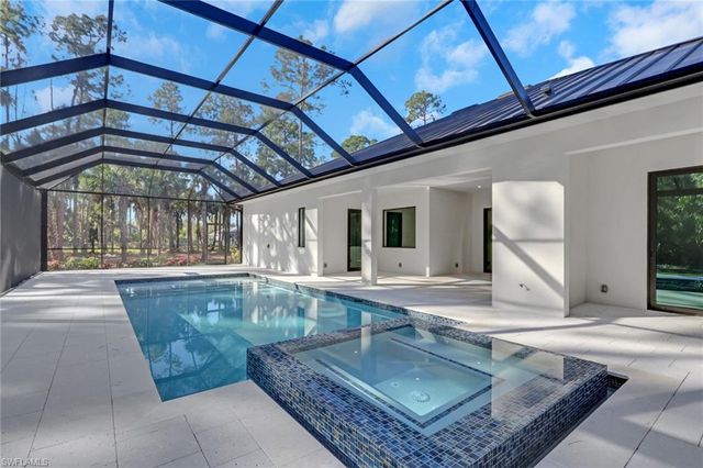 1618 19th ST SW, Naples, FL 34117