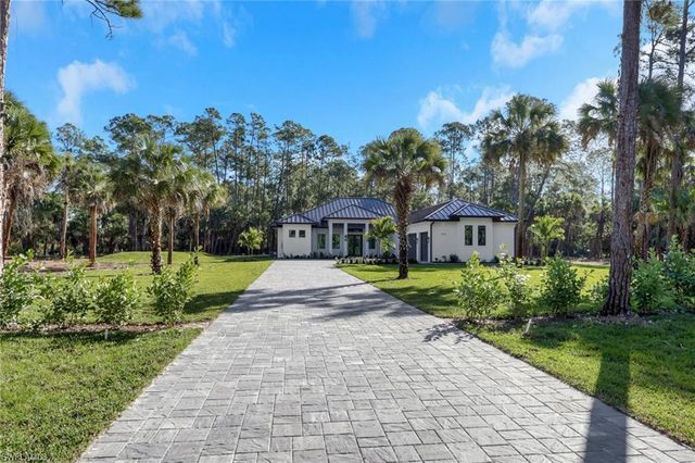 1618 19th ST SW, Naples, FL 34117