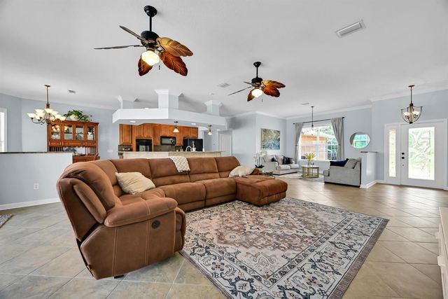 5224 Southwind Trail, Fort Pierce, FL 34951