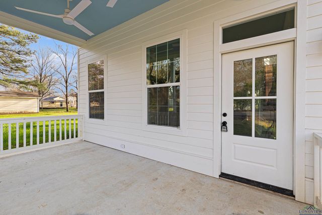 655 N Soda Street, Jefferson, TX 75657