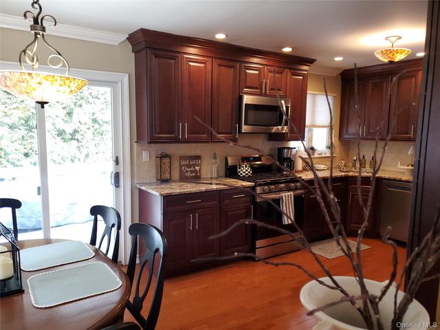 113 Lenore Lane, Centereach, NY 11720