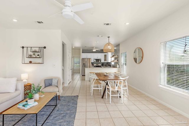 630 Gulf Way Dr, Gulf Shores, AL 36542
