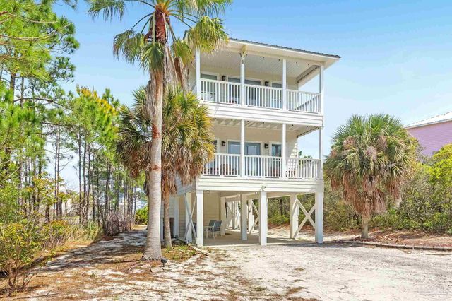 630 Gulf Way Dr, Gulf Shores, AL 36542