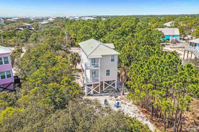 630 Gulf Way Dr, Gulf Shores, AL 36542