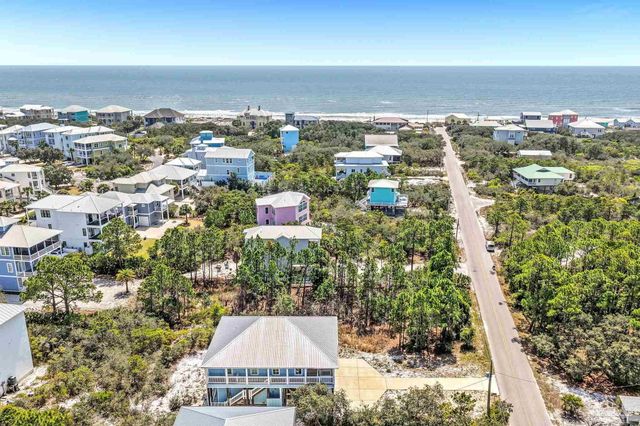 630 Gulf Way Dr, Gulf Shores, AL 36542