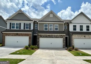 3845 Billabong Trail 111, Gainesville, GA 30506