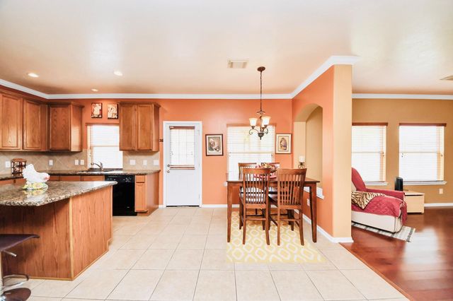 8614 Riverbend Canyon Lane, Houston, TX 77089