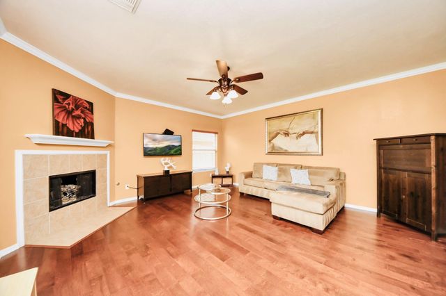 8614 Riverbend Canyon Lane, Houston, TX 77089