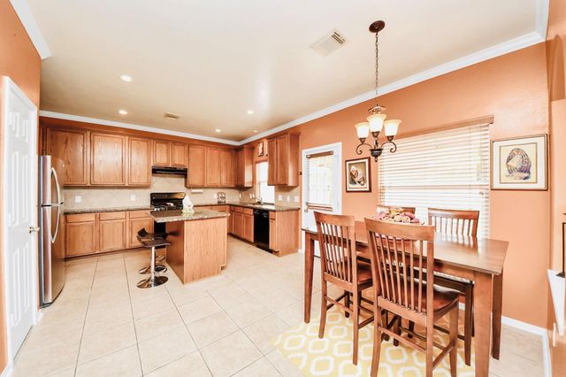 8614 Riverbend Canyon Lane, Houston, TX 77089