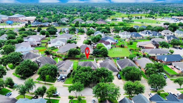 8614 Riverbend Canyon Lane, Houston, TX 77089