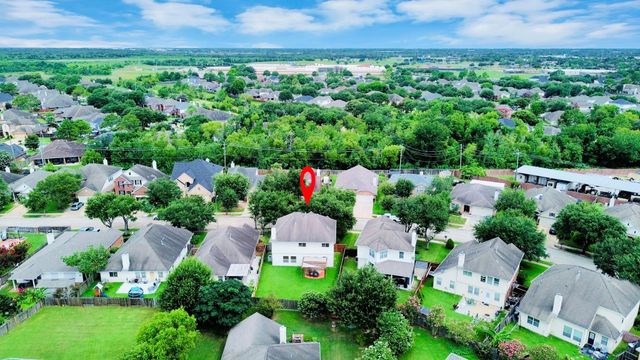 8614 Riverbend Canyon Lane, Houston, TX 77089