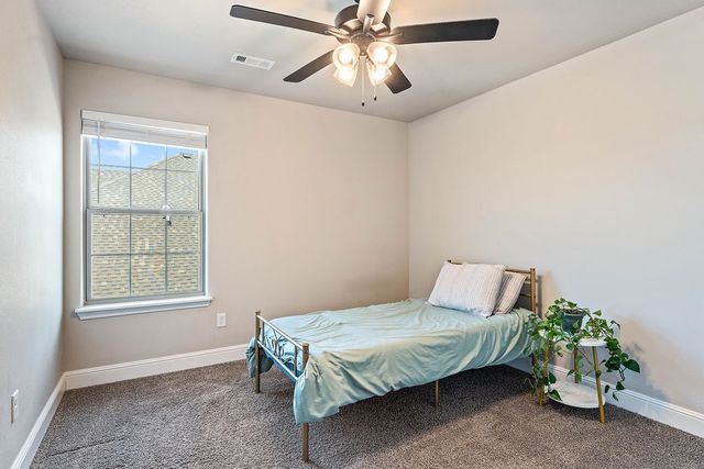 3670 Macintosh Way, Bentonville, AR 72712