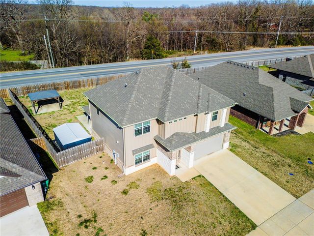 3670 Macintosh Way, Bentonville, AR 72712