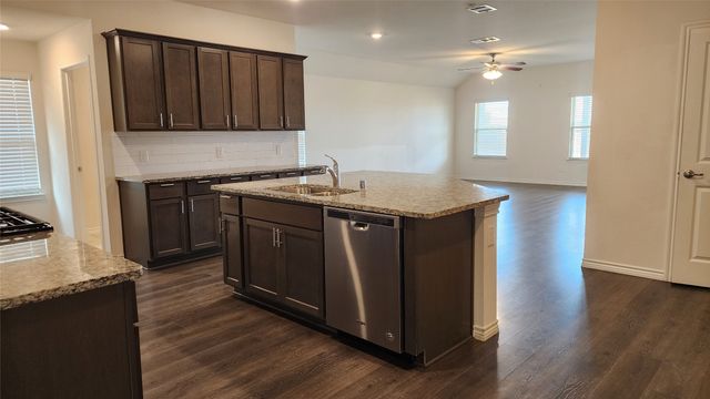 620 Gunsmoke Trail, Princeton, TX 75407