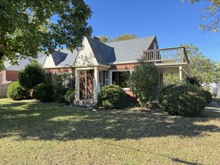223 Cumberland Dr, Lebanon, TN 37087