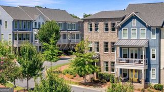 560 Maplewood Drive, Roswell, GA 30075
