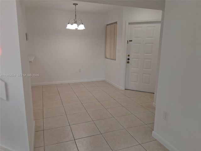 15495 N Miami Lakeway N 207, Miami Lakes, FL 33014