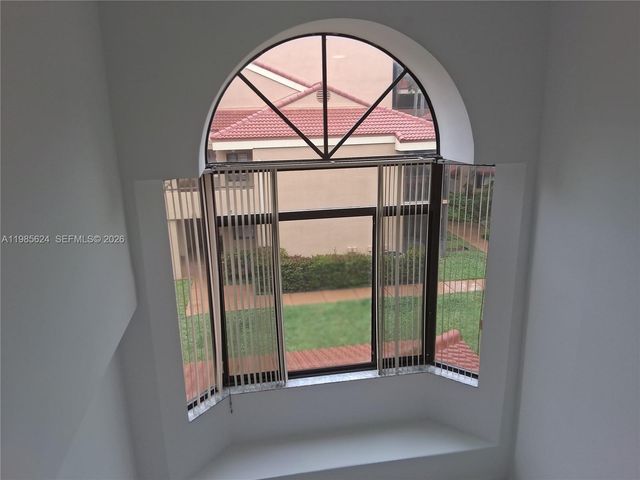 15495 N Miami Lakeway N 207, Miami Lakes, FL 33014