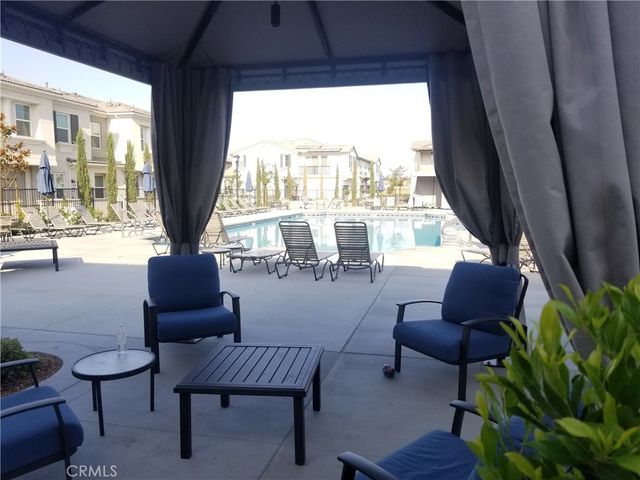 7060 Vernazza Place, Eastvale, CA 92880