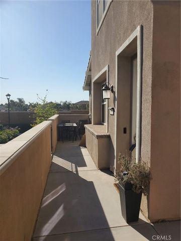 7060 Vernazza Place, Eastvale, CA 92880