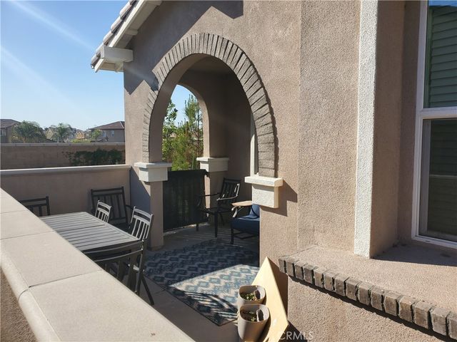 7060 Vernazza Place, Eastvale, CA 92880