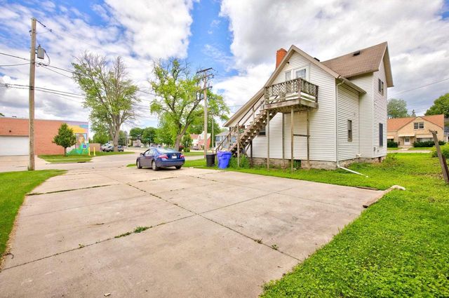 603 S MEMORIAL DRIVE, Appleton, WI 54914