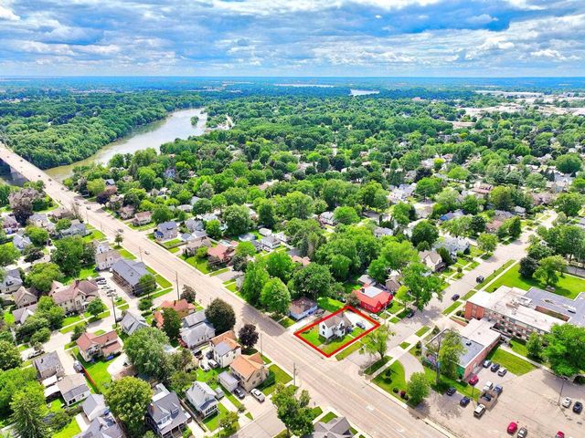 603 S MEMORIAL DRIVE, Appleton, WI 54914